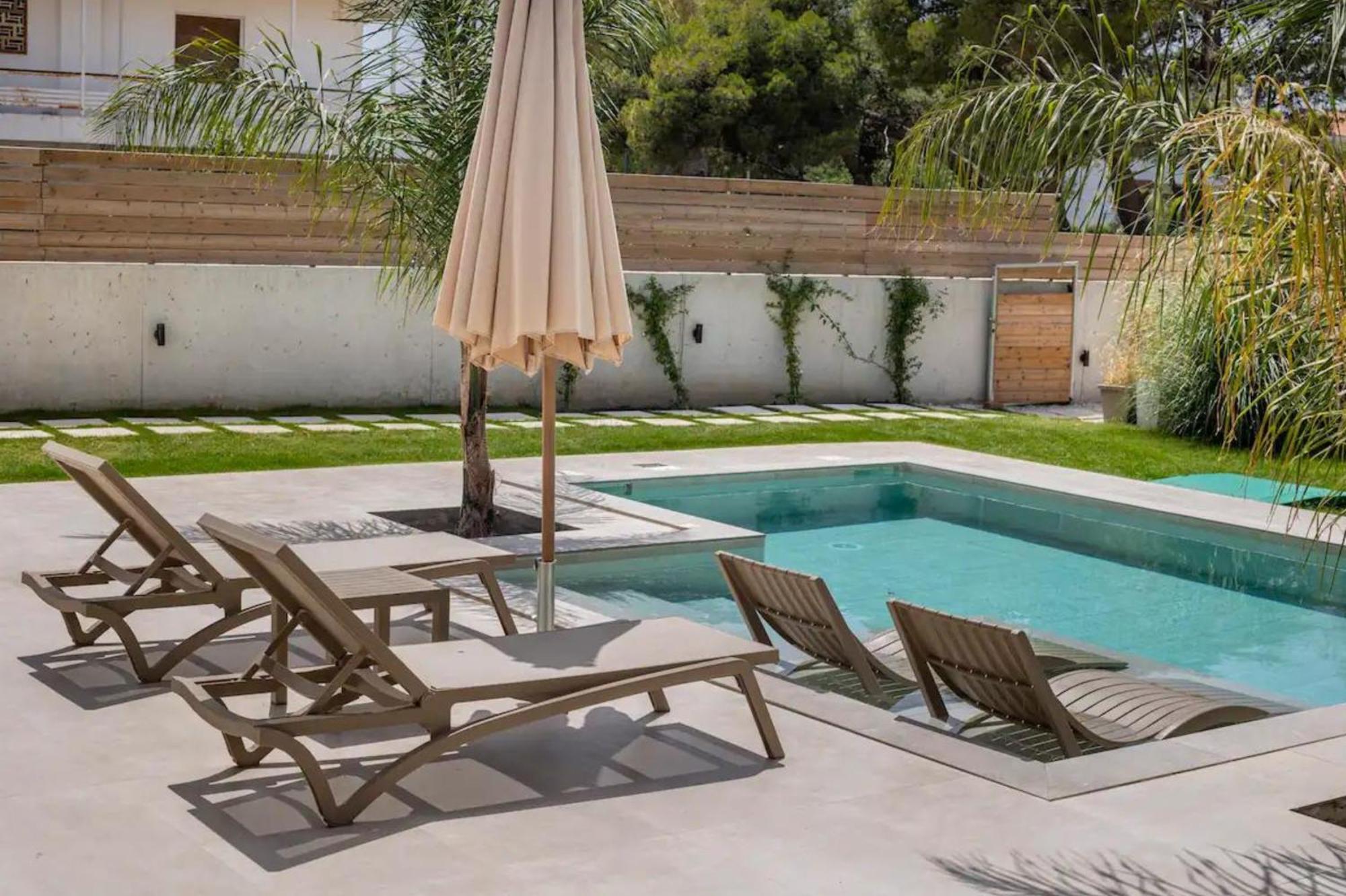 Villa Kala Loutraki - Private Pool & Sauna I Beach Екстериор снимка